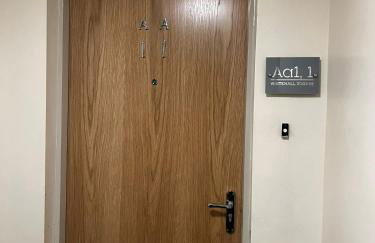 Whitehall Square Apartments- Queen's Quarters - Foto 16