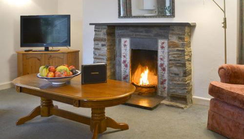 Granny's Cottage - Photo 3