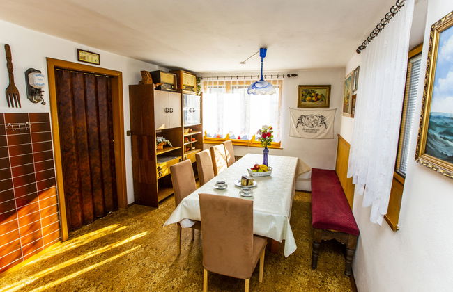 Křečovice - Photo 14