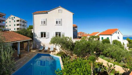 Holiday Home Lukrecia, for 9, private pool, free parking, 450 m from the beach - Foto 3