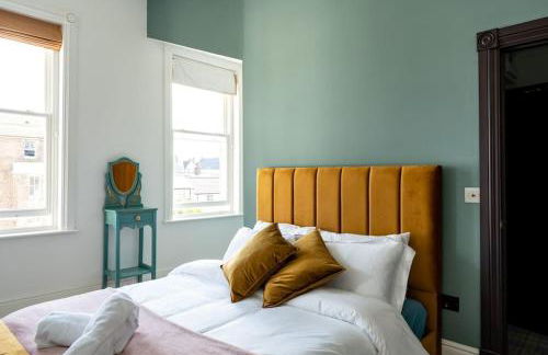 Stylish Beachfront Luxury Apartment, Sweeping Ocean Views and Log Burner - Foto 8