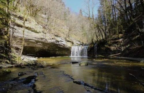 Studio avec belle vue proche du lac Genin Echallon - Photo 23