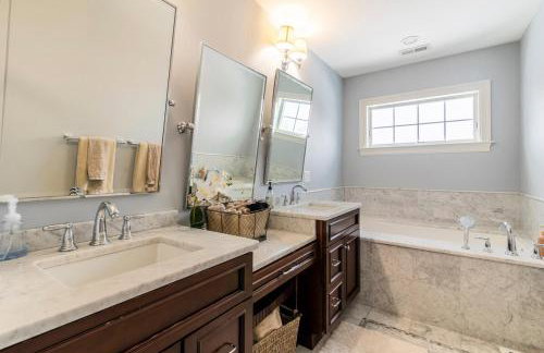 Luxury World Cup Villa 7B, 5BA Close Gillette Boston - Foto 66