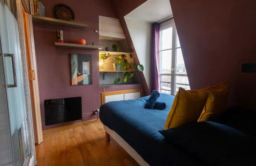 APPARTEMENT CHALEUREUX ARTISTIQUE QUARTIER GARE DU NORD - GARE DE L'EST et GRANDS BOULEVARDS - Foto 1