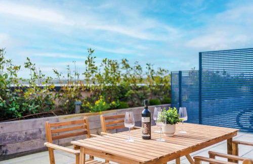 City Penthouse - Roof Terrace & Free Parking - Foto 1
