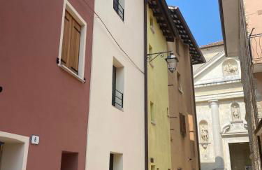 Vivere Nient'Altro between port and historic center - Foto 33