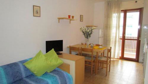 Holiday Flat by the Pool - Foto 4