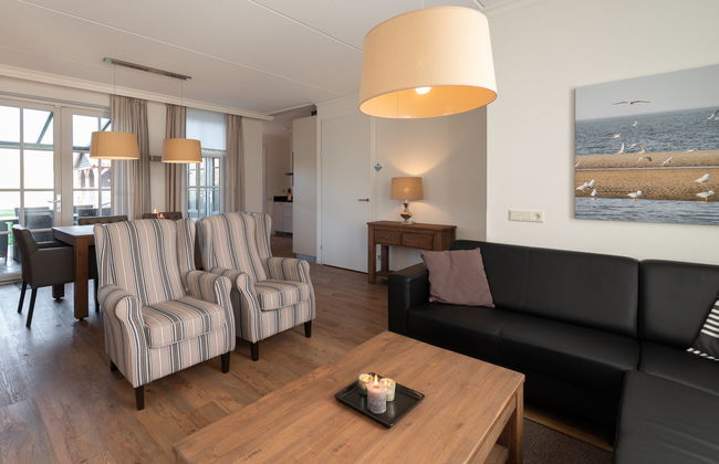 4 bedroom House in Colijnsplaat with garden and terrace - Photo 7