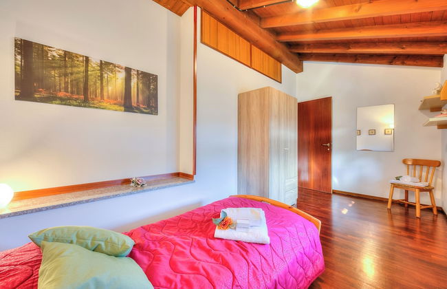 Cedar House Villa Few Minutes From Lake - Foto 4