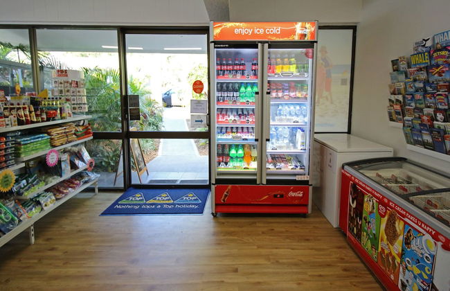 Nobby Beach Holiday Village - Photo 2