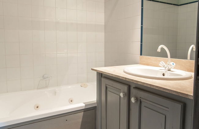 Cozy Apartment With Swimming Pool, Terrace, Garden, Parking - Foto 48