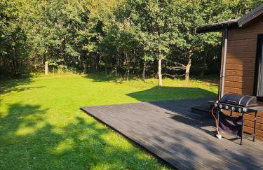 Oak Tree Lodge with Hot Tub near Alton Towers - Foto 24