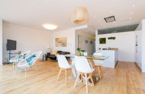 Ayuntamiento Panoramic - Photo 13