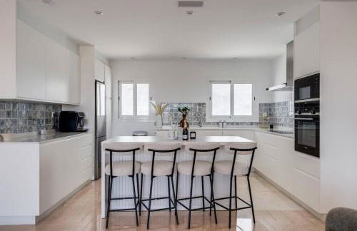 Luxury Penthouse With Sea View in Paraiso Pueblo - Photo 16