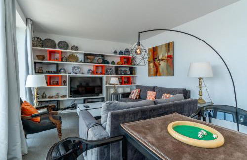 Can Ema, villa moderna con piscina frente al mar - Photo 9