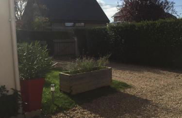 A pied, 300m de la plage et 500m du village - Photo 16