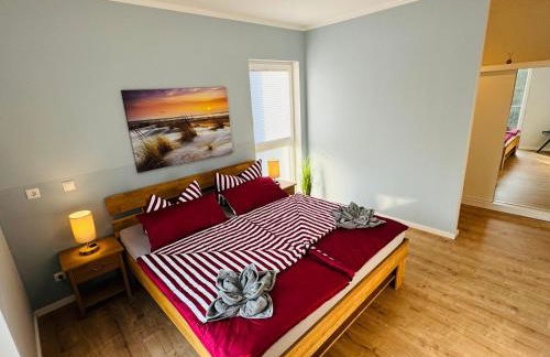 8 Personen Ferienhaus ,,Seegelblick" am Goitzschesee, erste Reihe am Strand mit Sauna, Whirlpool, Kamin, Wallbox & SUP - Foto 12