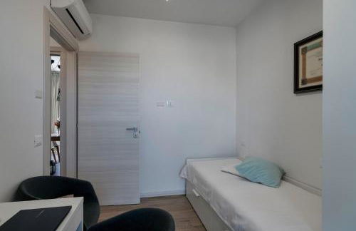 Relax Luxury Sirmio - Elegante Trilocale con Piscina a Sirmione - Foto 30