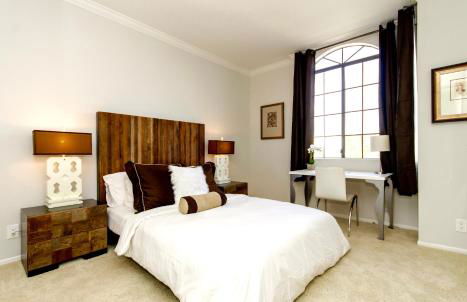 Designer Penthouse 2 Bedroom with Balcony Beverly Hills Adjacent - Foto 89