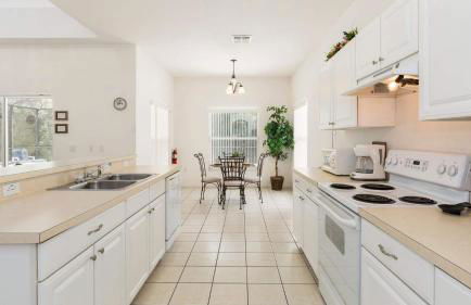 Lucky Charm - Budget-friendly 5 bed vacation home, close to Disney World - Foto 16