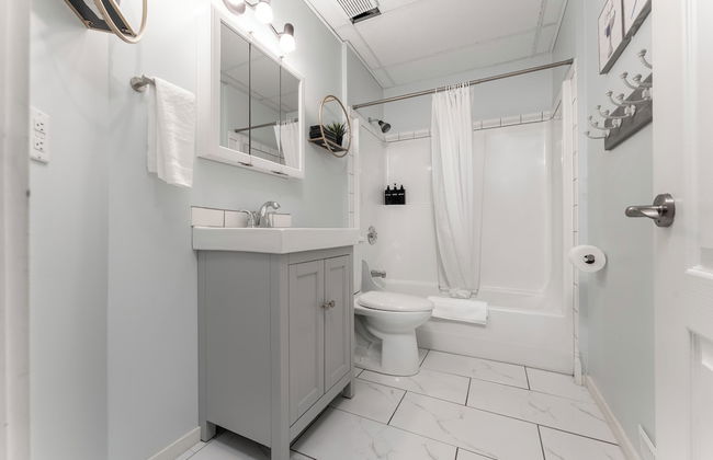 5Br Private Pool Hot Tub Pool Table - Photo 17