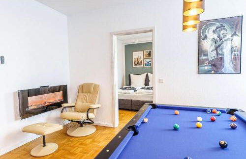 Große Terassen-Wohnung mit Grill, Playstation 5, Billardtisch und Massagesessel - Foto 1