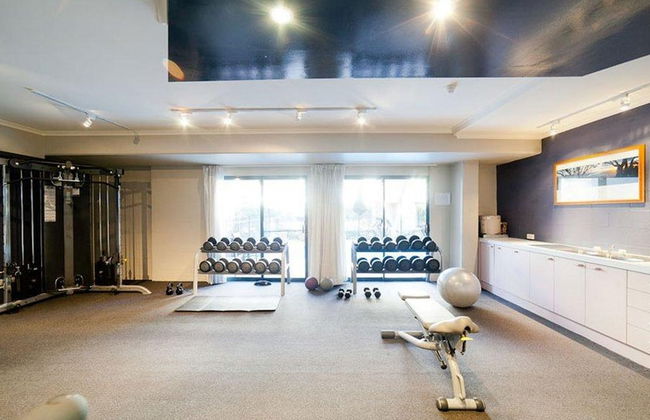 Pinnacle Apartments - Foto 30