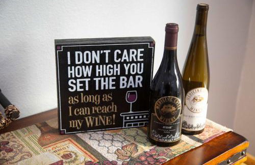 Large Family-Friendly Home on NW Side - Dogs OK - Foto 9