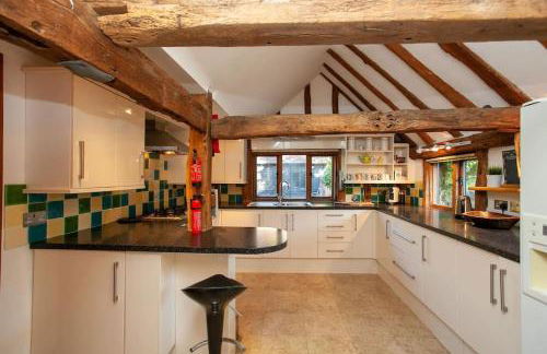 DADIO's Barn - Indoor Swimming Pool 400 Years Old & Hot tub - Foto 5