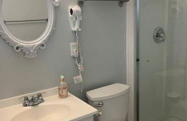 Hideaway in the Heart of Phoenix with POOL - Photo 8