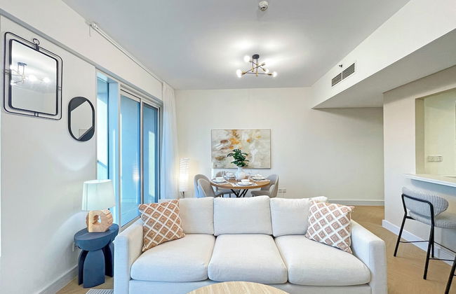 bnbme - Golf Tower - 2 BDR - Photo 17