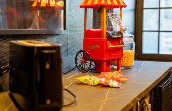 Appartement centre ville Laval avec cinéma - Foto 8