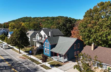 The Coral Castle - Gorgeous and Great Location! - Photo 10