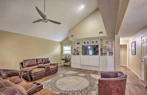 Family Retreat about 1 Mi to Hill Country Mile! - Foto 5