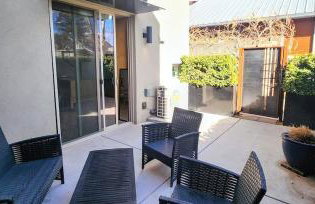 Elegant Townhome in Heart of Down Town - Foto 11