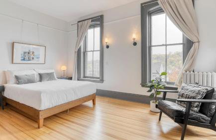 On Catskill Main Street, Upscale Charm + Outdoor Living Beatrice by Avantstay - Foto 48