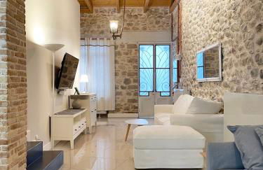 Blue Domino Luxury City Villa Patras - Photo 1