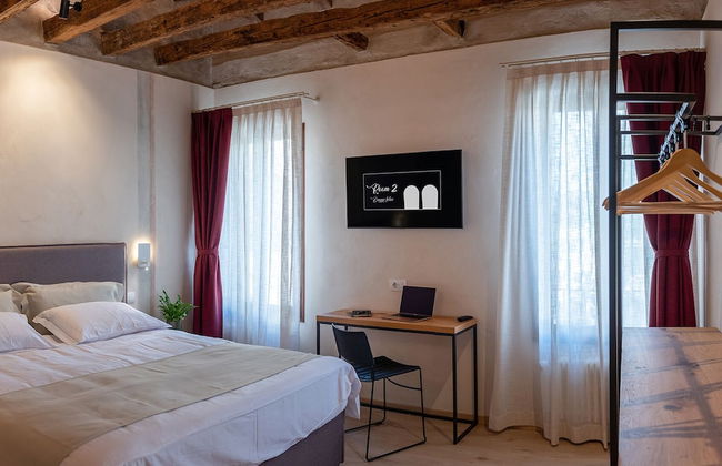 BURANELLI CHARME ROOMS - Photo 15