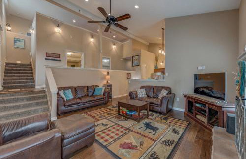 Luxury 4BR Near Lake Pepin with Game Room - Breeze - Foto 7