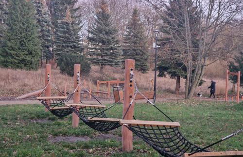 Apartament w Centrum z wanną z hydromasażem - Foto 37