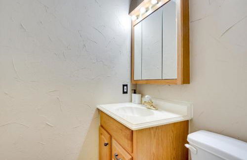 Round Rock Home with Large Yard 20 Mi to Austin! - Photo 18