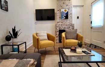 Entire Spacious Vacation Home - 1 mile to all Attractions - Foto 24