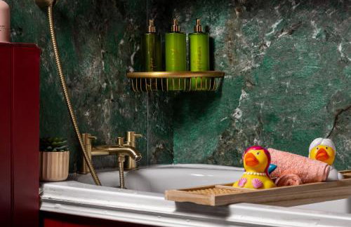 Chipping Campden Shabby Chic on Famous High Street - Photo 36