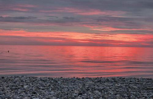La Baigneuse maison avec jardinet et parking privé, à 200 m plage - Foto 45