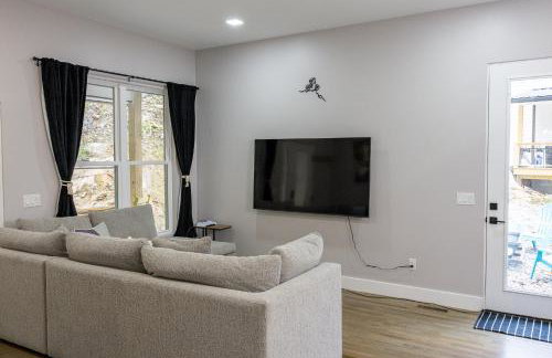 Creekside Guest House Mountains & Relax to the soothing sound of the creek - Foto 45