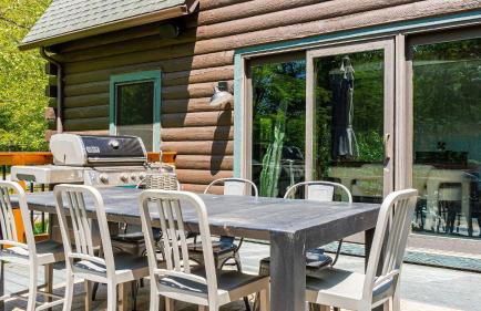 PoolHot Tub Firepit Near Hikes Shops Dining Cragswood Lodge by AvantStay - Foto 28