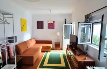 Lisbon Charm Stay -Patio & Gym - Photo 5