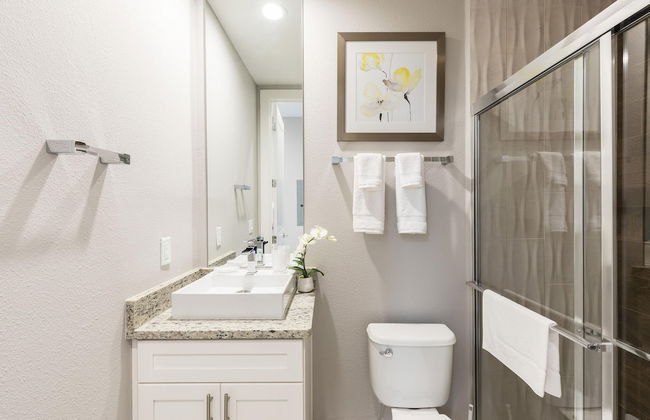 5 BR 6 BA Villa 5min Disneyworld 2169ft BBQ - Foto 8