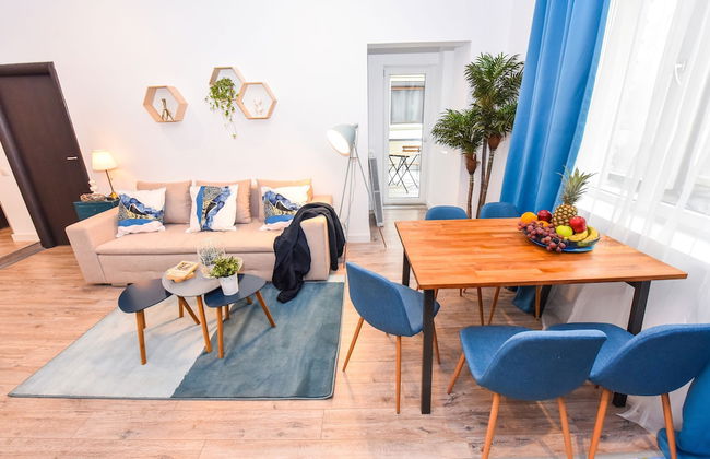 Parliament & River View Apartments - Photo 76