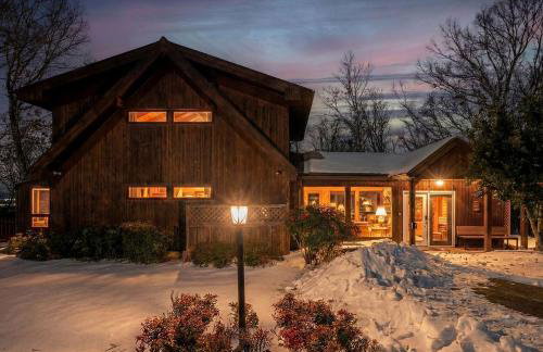 Modern Mountain Cabin with Hot Tub and Game Room Near Moorefield, West Virginia - Foto 72